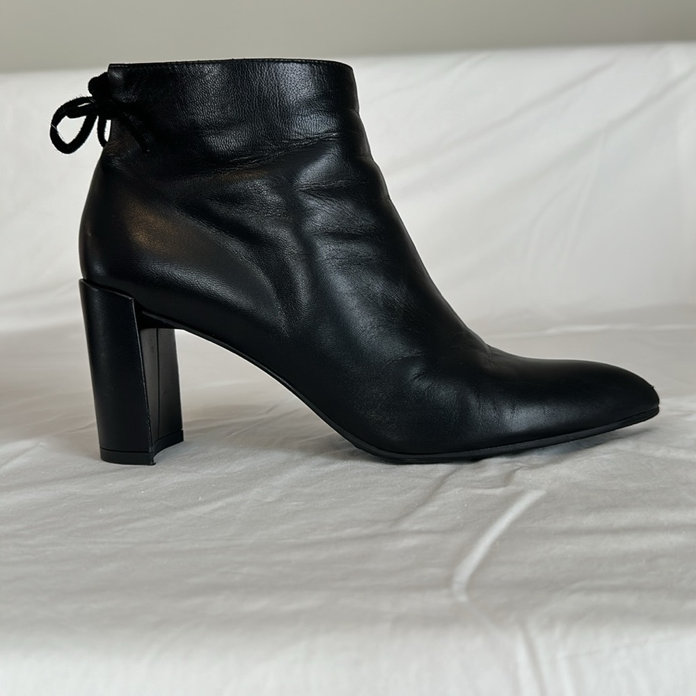 Stuart Weitzman Lofty Black Leather Ankle Boots 8.5 M